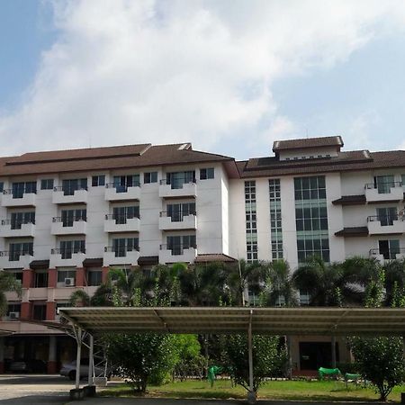 Ingfah Apartment Hat Yai Exterior photo